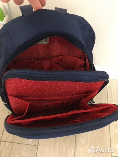 Рюкзак школьный