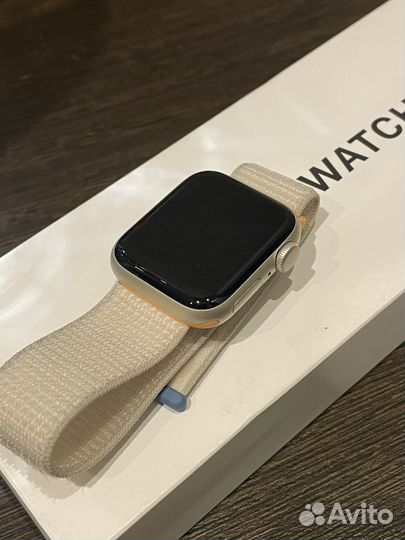 Часы apple watch se 40 mm