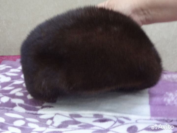 Берет из цельной норки