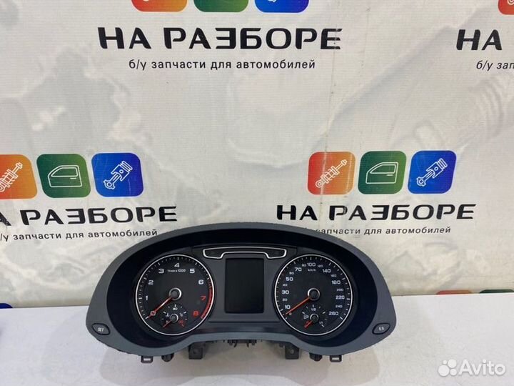 Щиток приборов Audi Q3 8UB cczc 2012