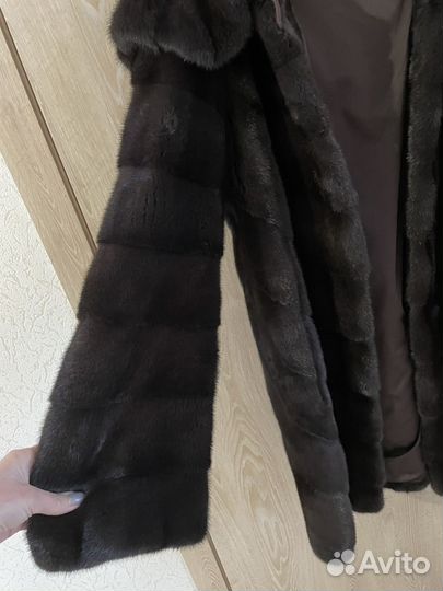 Шуба норковая с капюшоном