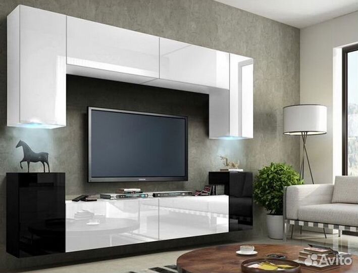 Стенка в гостиную Берта