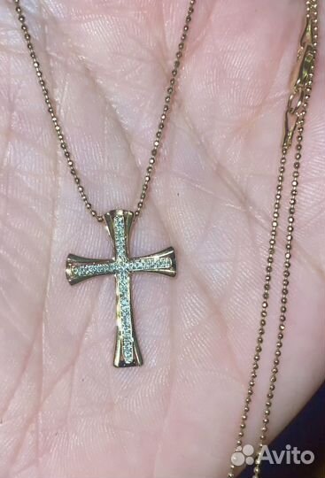Золотой крестик с бриллиантами