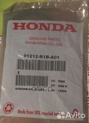 Сальник к.в.honda CR-V 91212R1BA01 honda