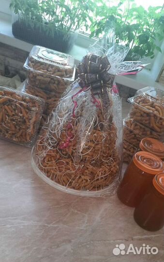 Чак-Чак домашний к чаю,Мёд