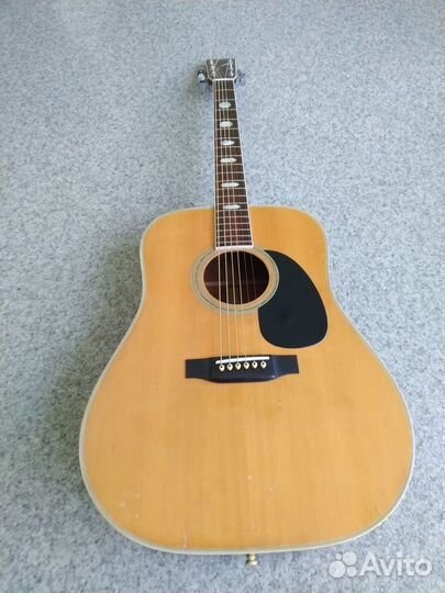 Гитара Three S W-200, Япония