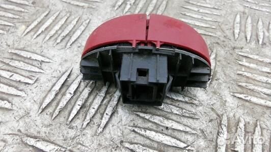 Кнопка аварийки citroen xsara picasso (68B05I501)