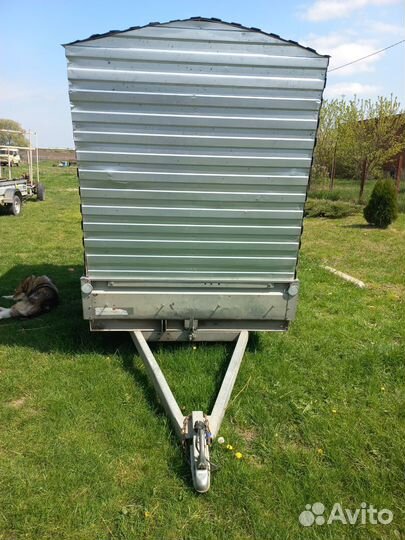 Прицепы для перевозки животных