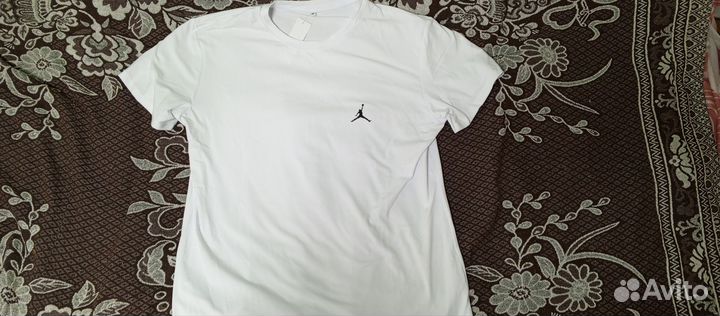 Футболка Jordan белая