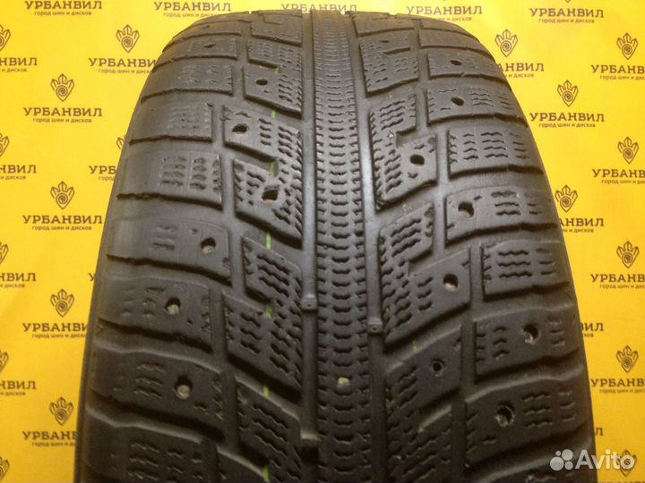 Kumho I'Zen KW22 215/55 R17