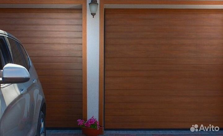 Секционные ворота алютех