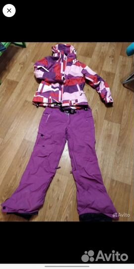 Сноубордический костюм женский DC 686