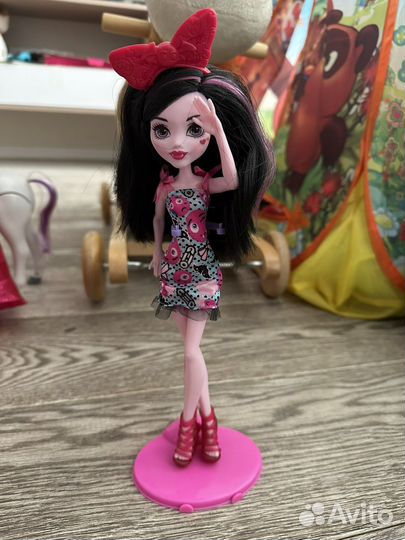 Кукла monster high draculaura emoji без дефектов