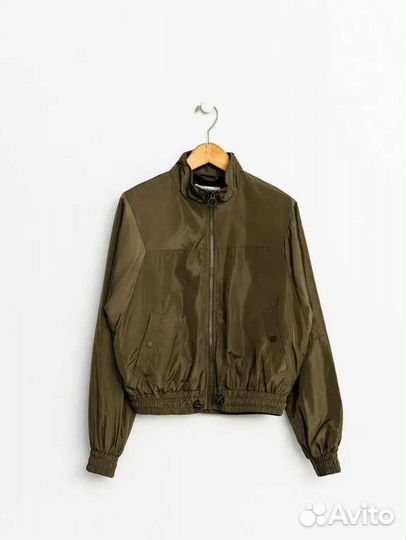 Новая Ветровка befree