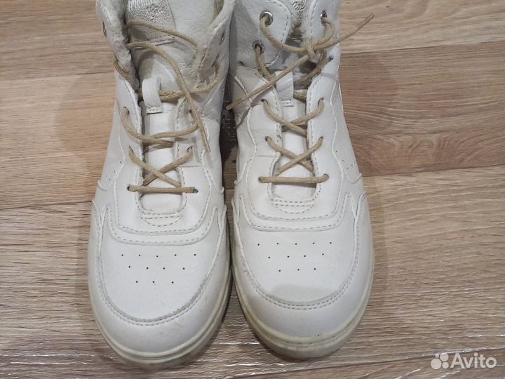 Ботинки для девочки 34