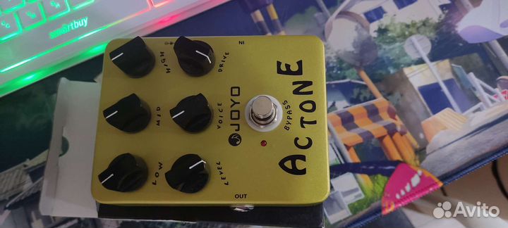 Гитарная педаль эффектов