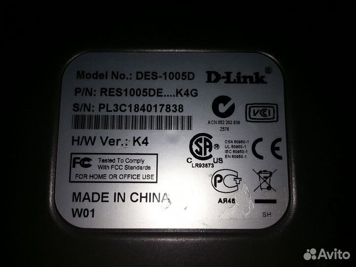 Коммутатор D-Link DES-1005D