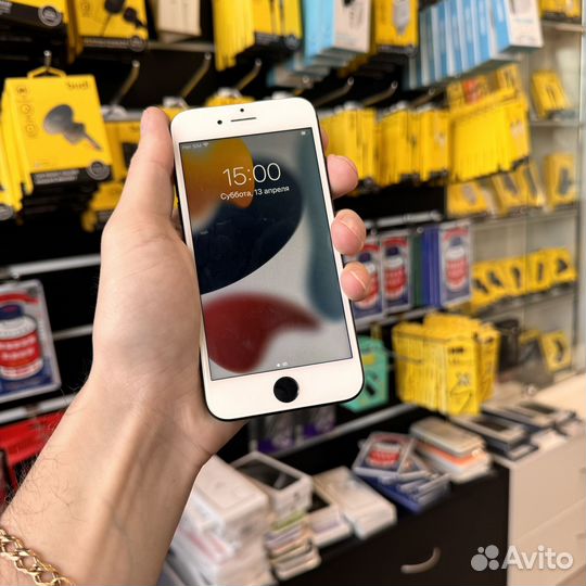 iPhone 7, 32 ГБ