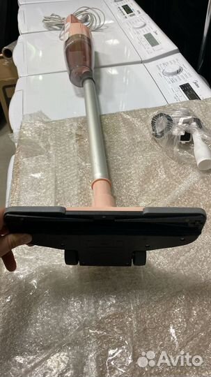 Вертикальный пылесос Kitfort кт-586-3 розовый