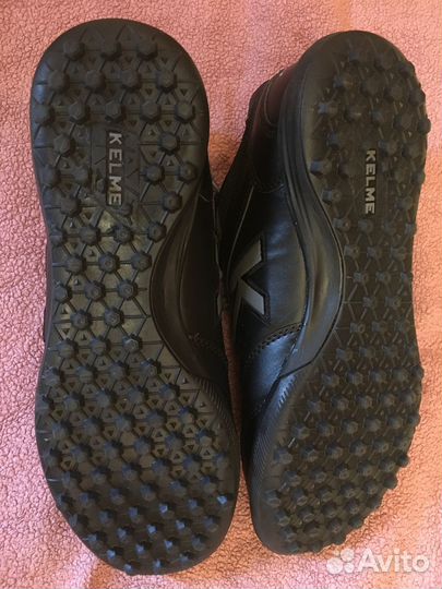 Кроссовки-бутсы Kelme