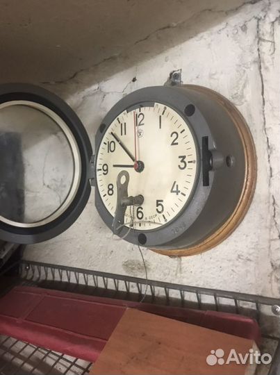 Часы корабельные,каютные