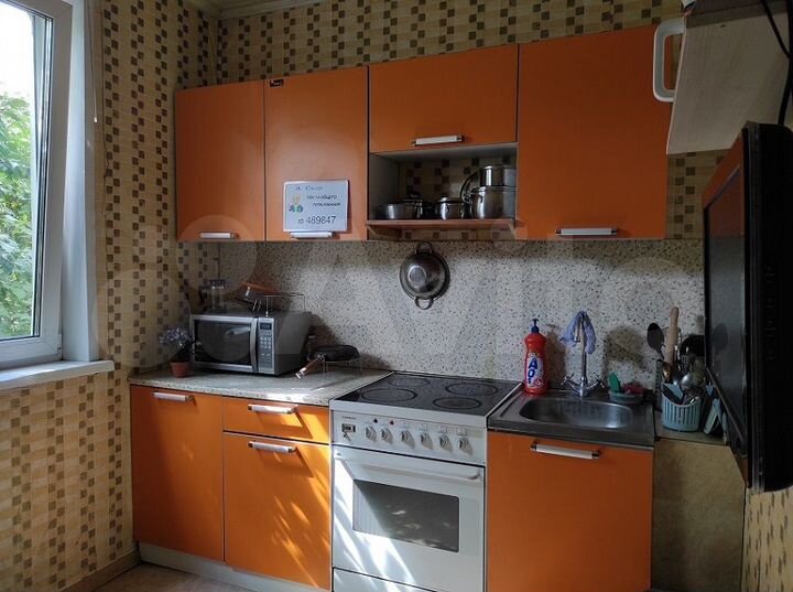 Комната 22 м² в 1-к., 1/17 эт.