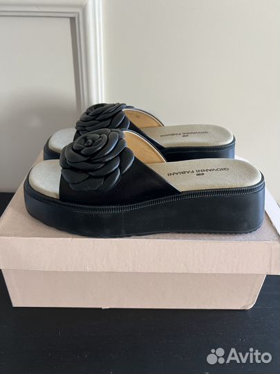 Giovani Fabiani роскошные босоножки с розой 38