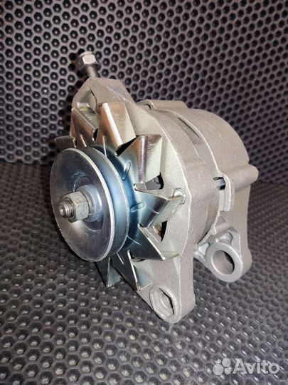 Генератор Ваз 2101-2106-2121 Нива Новый