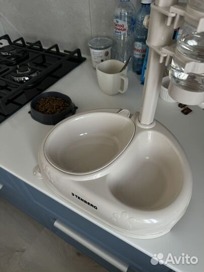 Кормушка с поилкой для собак