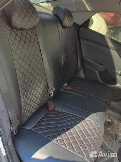 Чехлы на сидения универсальные