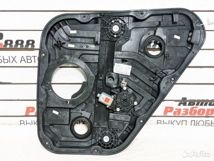 Стеклоподъемник задний правый Hyundai Tucson 3 TL