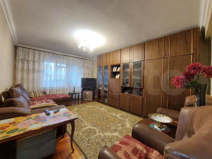 3-к. квартира, 69 м², 3/5 эт.