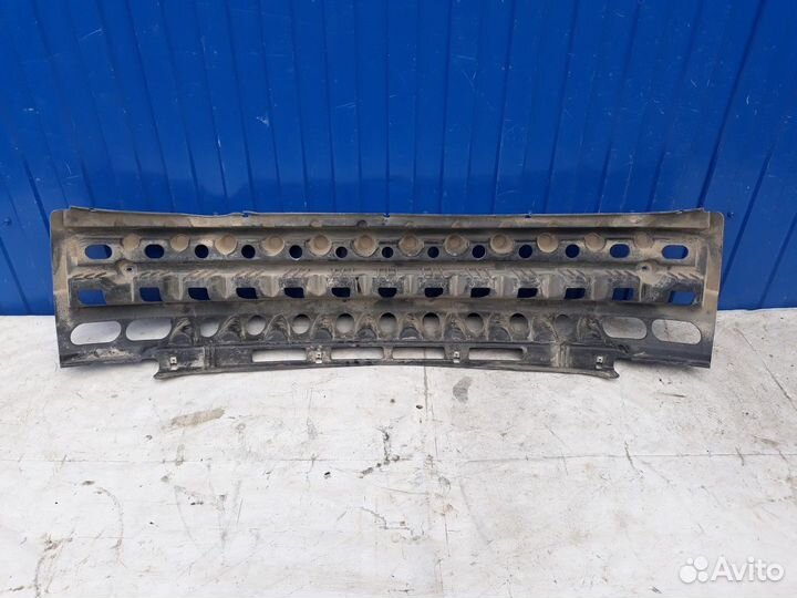 Усилитель заднего бампера LADA Priora