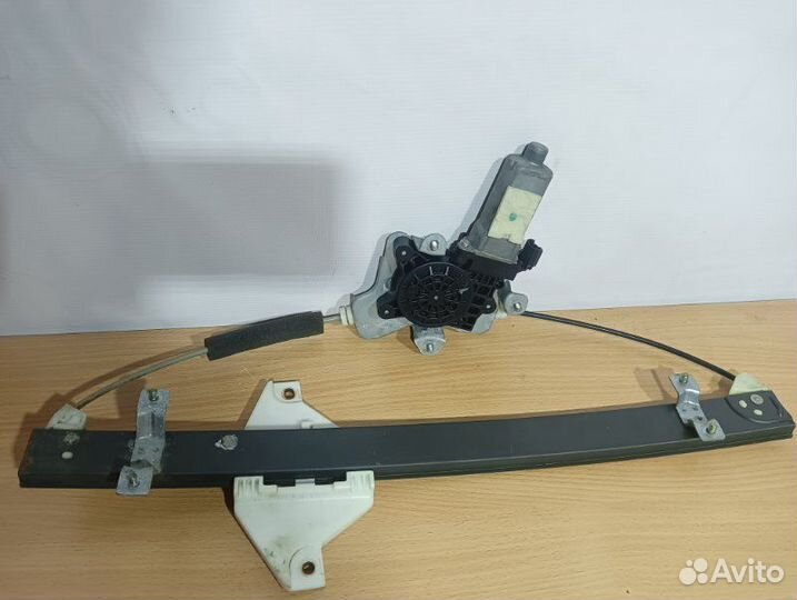 Стеклоподъемник задний правый Ssangyong Kyron 1