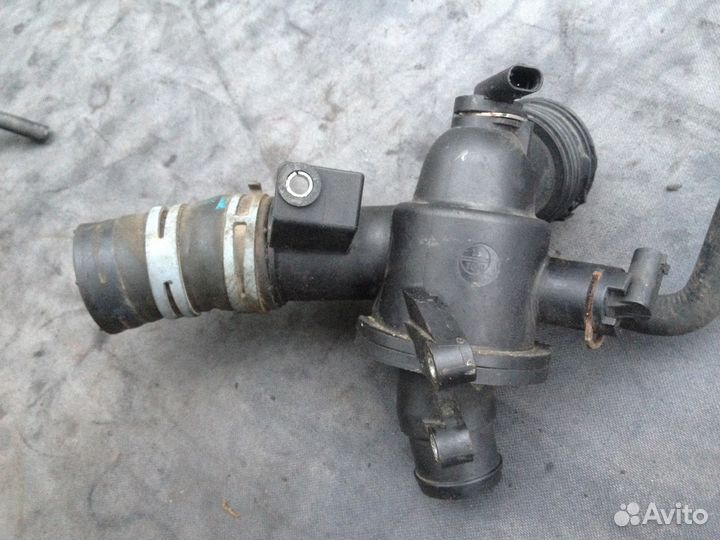 Термостат Sprinter 651 2.2CDI W906 W212 W639