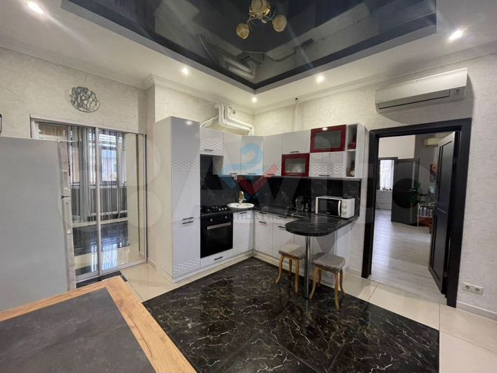 3-к. квартира, 50 м², 1/7 эт.