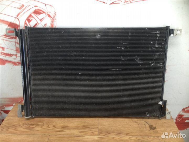 Конденсер (радиатор кондиционера) Audi Q7 с 2015