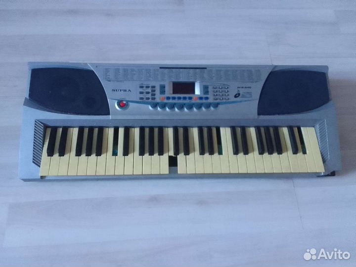 Синтезатор supra