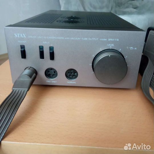 Наушники Stax Lambda Nova с усилителем Stax SRM-T1