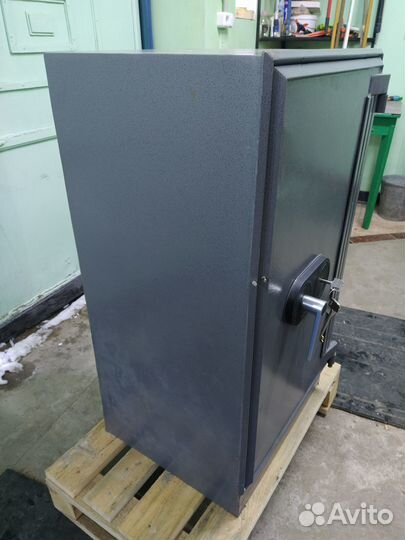 Сейф металлический Кросс-сейф св 305 С09