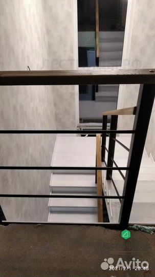 Лестница деревянная