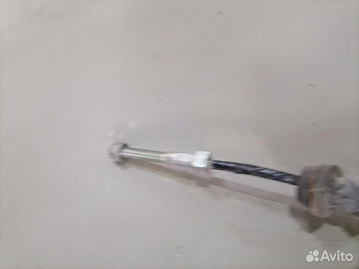 Тросик ручного тормоза Mazda 5E 1.5 1980-1989