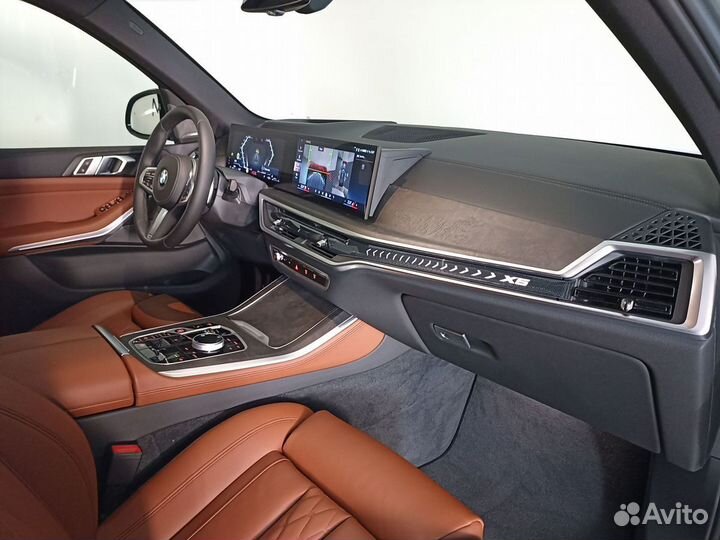 BMW X5 3.0 AT, 2023