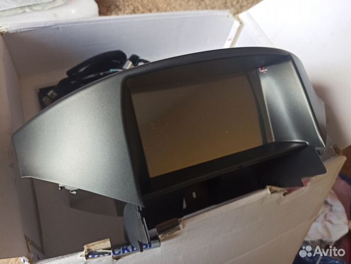 Штатное головное устройство