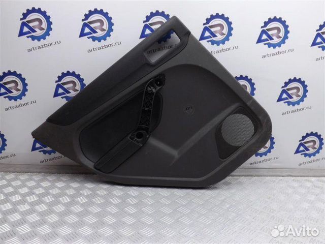 Обшивка двери задней левой Ford Focus 2 1.6 shdb