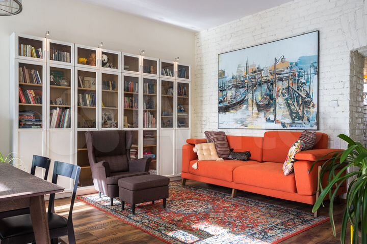 2-к. квартира, 83 м², 4/4 эт.