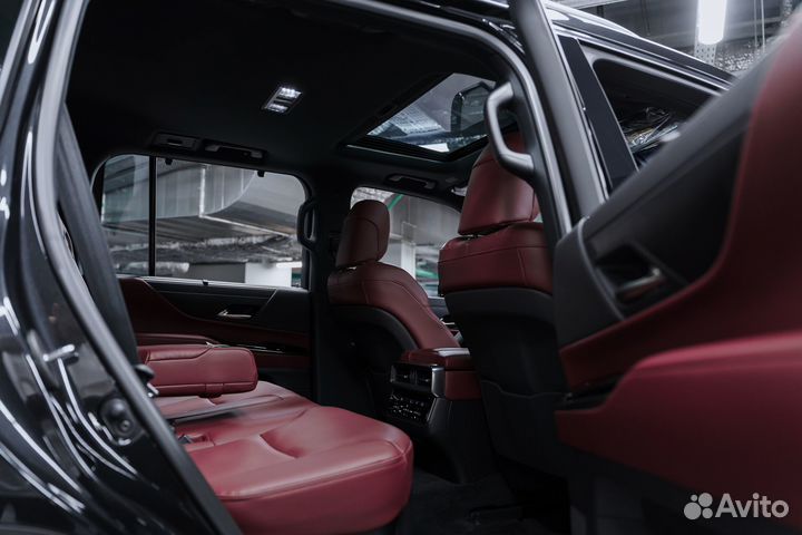 Lexus LX 3.3 AT, 2024, 2 км