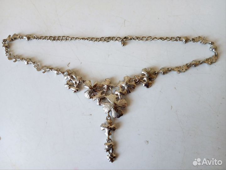 Колье бижутерия