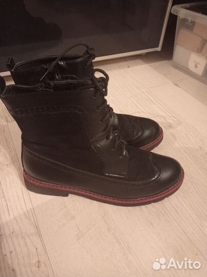 Высокие стильные ботинки оксфорды