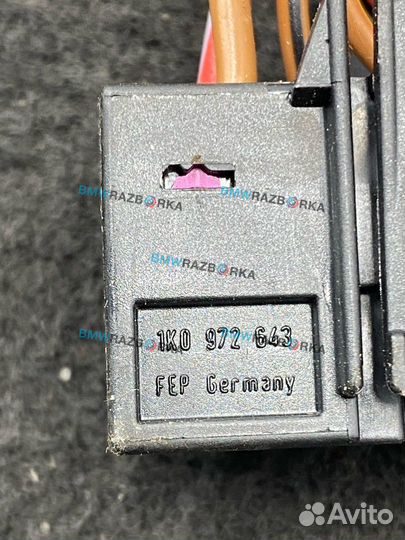 Разъем (фишка) проводки Porsche Taycan 2023